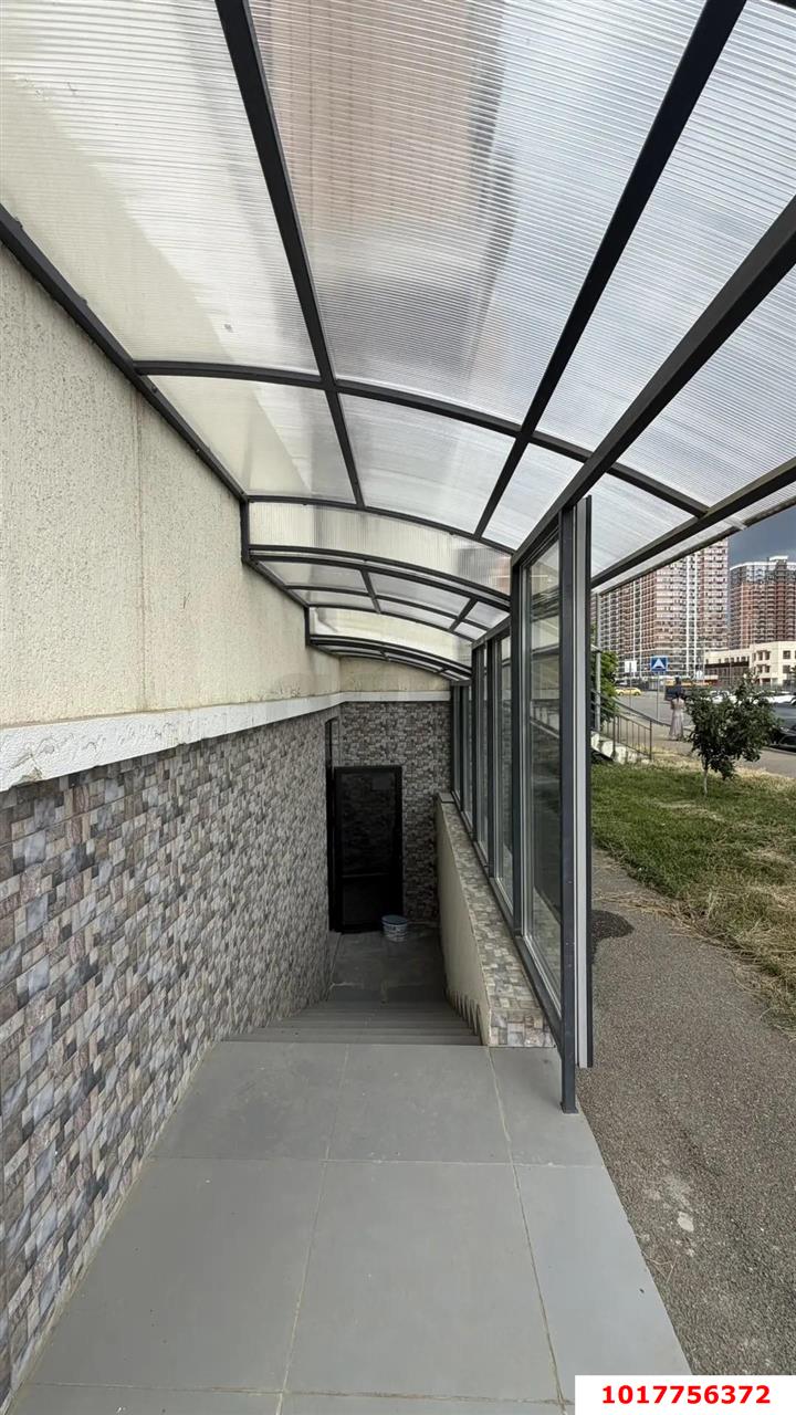 Фото №4: Торговое помещение 37&nbsp;м², -1/9&nbsp;эт. - Краснодар, Прикубанский внутригородской округ, мкр. жилой комплекс Лиговский, ул. Героя Пешкова, 3