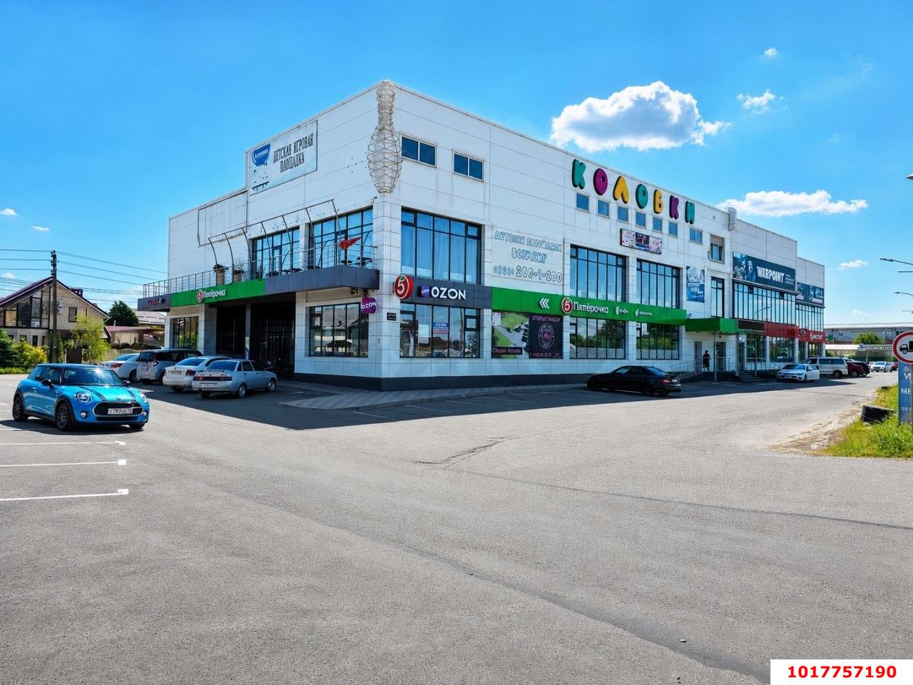Фото №1: Торговое помещение 594&nbsp;м², 1/2&nbsp;эт. - Тахтамукай, мкр. Европейская Деревня, ул. Восточная, 67/2