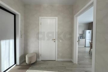 Фото №1: 1-комнатная квартира 43 м², 10/14 эт. - Краснодар, мкр. ЖК Красная Площадь, ул. Конгрессная, 19/1