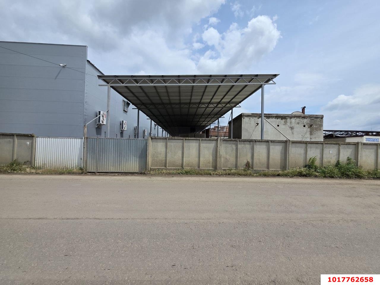 Фото №3: Производственное помещение 693&nbsp;м², 1/1&nbsp;эт. - Краснодар, Прикубанский внутригородской округ, мкр. отделение № 2 Агрофирмы Солнечная, 16