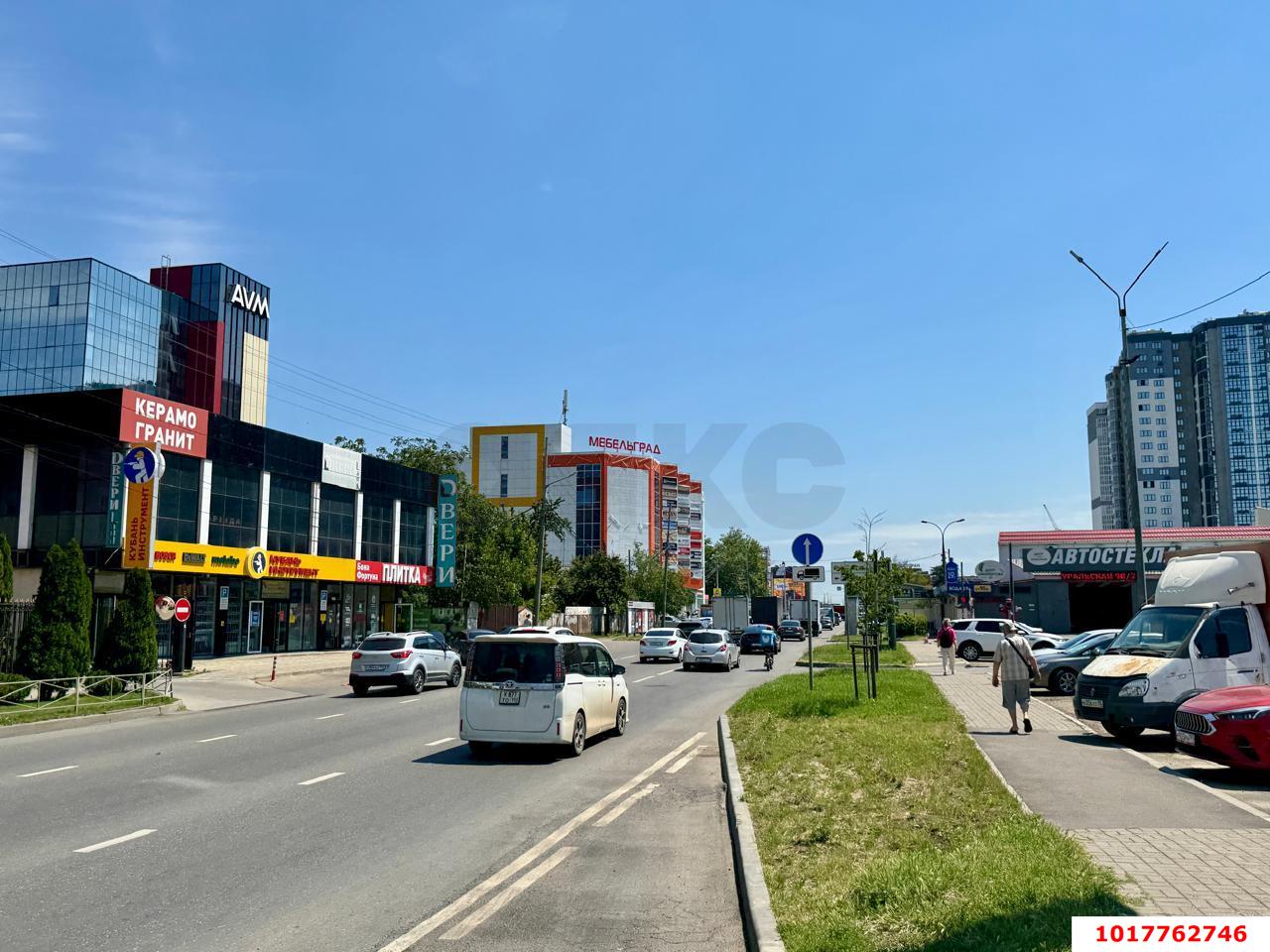 Фото №4: Торговое помещение 1100&nbsp;м², 1/2&nbsp;эт. - Краснодар, Карасунский внутригородской округ, мкр. Хлопчато-бумажный Комбинат, ул. Стасова, 186