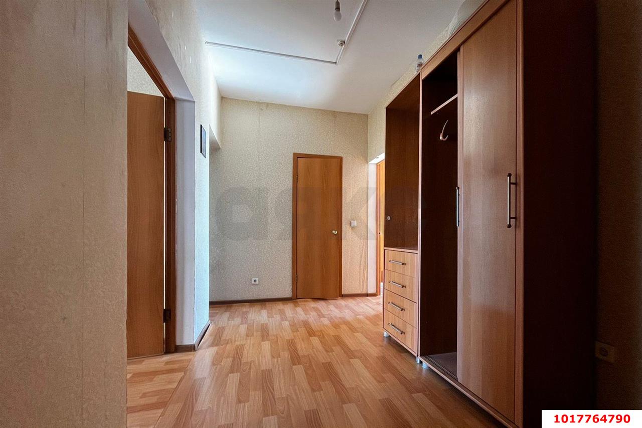 Фото №5: 2-комнатная квартира 82&nbsp;м², 9/16&nbsp;эт. - Краснодар, Прикубанский внутригородской округ, Калинино, Завод Радиоизмерительных Приборов, мкр. квартал Народный, пер. Ленинский, 20/1к10