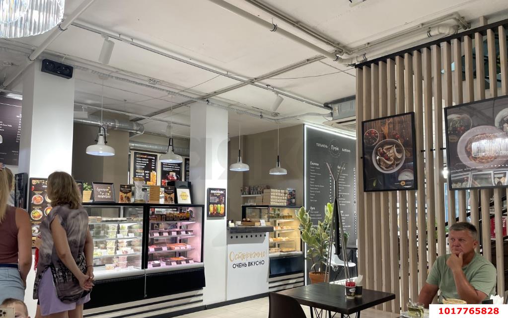 Фото №7: Торговое помещение 630&nbsp;м², 1/3&nbsp;эт. - Анапа, мкр. Алексеевка, ул. Анапское шоссе, 1Г