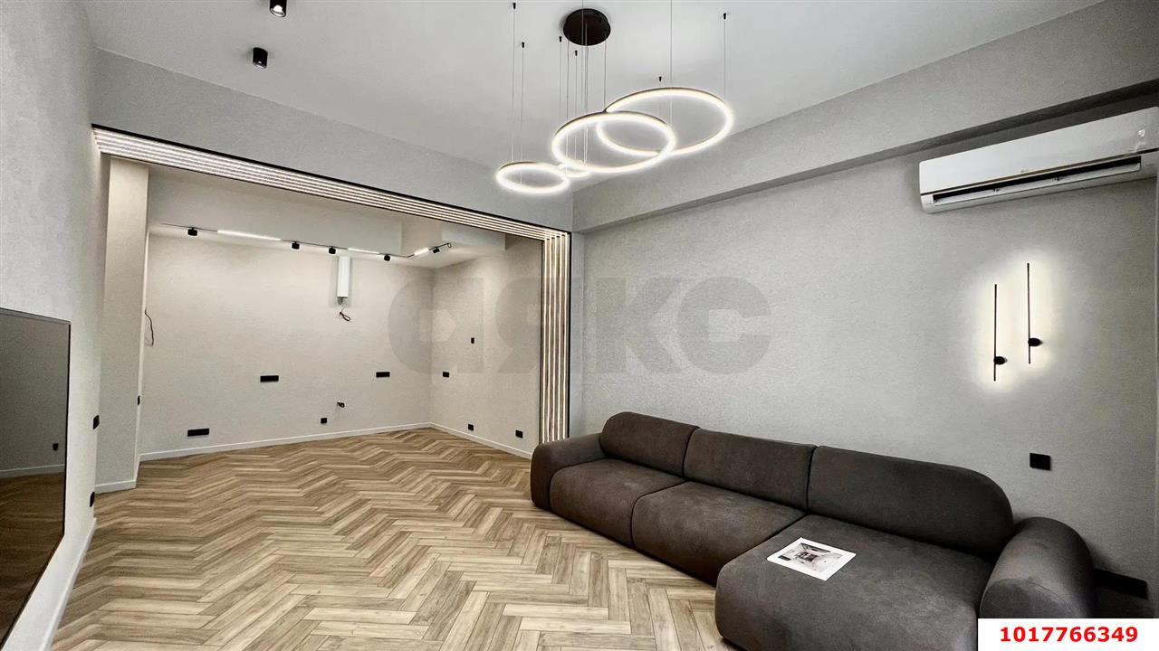 Фото №3: 1-комнатная квартира 65&nbsp;м², 10/15&nbsp;эт. - Краснодар, Прикубанский внутригородской округ, Завод Измерительных Приборов, мкр. ЖК Девелопмент Плаза, ул. имени 40-летия Победы, 33Г