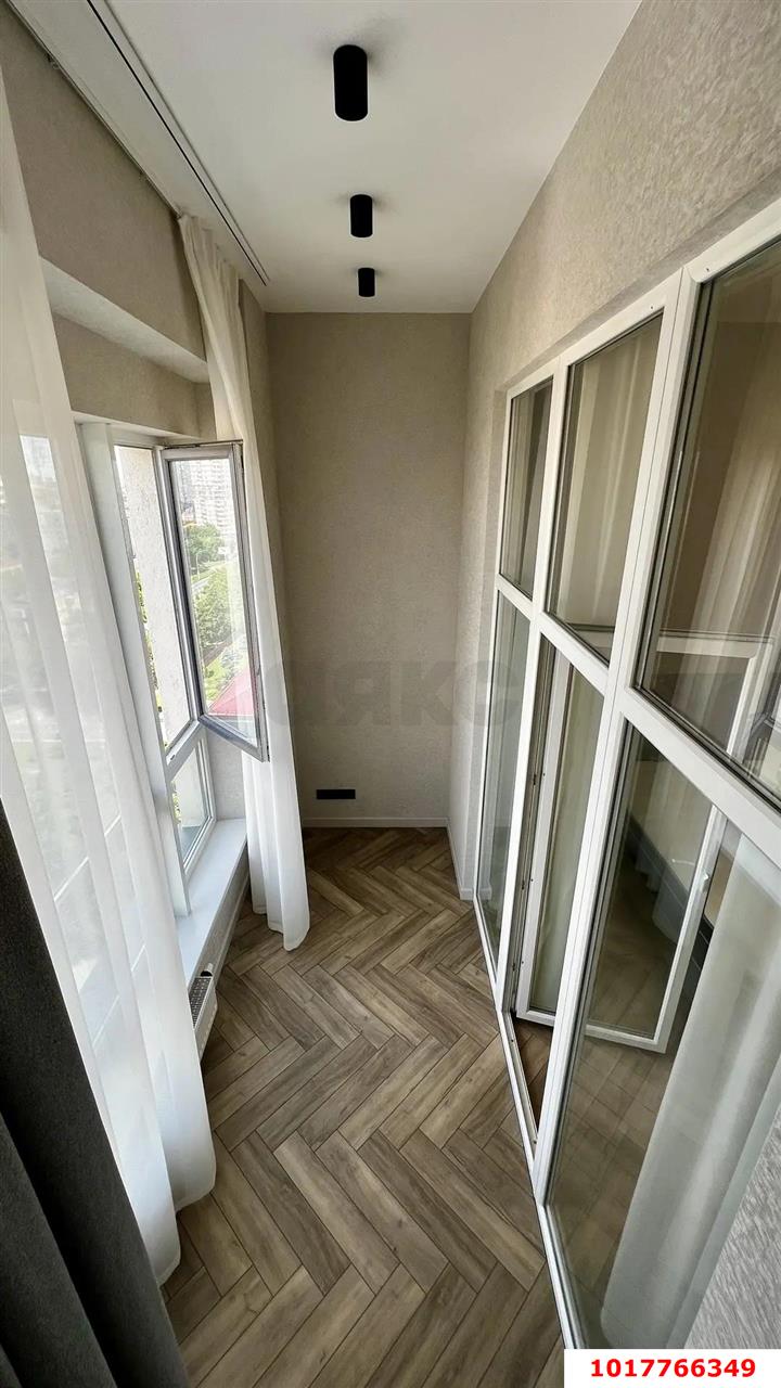Фото №9: 1-комнатная квартира 65&nbsp;м², 10/15&nbsp;эт. - Краснодар, Прикубанский внутригородской округ, Завод Измерительных Приборов, мкр. ЖК Девелопмент Плаза, ул. имени 40-летия Победы, 33Г