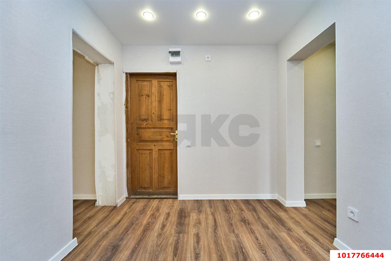 Фото №11: 2-комнатная квартира 50&nbsp;м², 6/10&nbsp;эт. - Краснодар, Прикубанский внутригородской округ, мкр. Краевая Клиническая Больница, ул. имени 40-летия Победы, 63