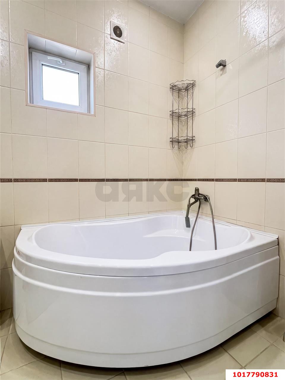 Фото №10: Дом 136&nbsp;м² + 2&nbsp;сот., 2&nbsp;эт. - Краснодар, Прикубанский внутригородской округ, мкр. КП Золотой город, пр-д 2-й Звенигородский, 49
