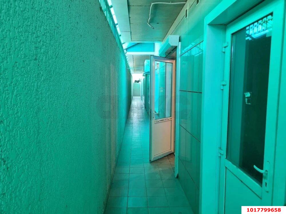 Фото №6: Торговое помещение 37&nbsp;м², 9&nbsp;эт. - Краснодар, Прикубанский внутригородской округ, мкр. жилой комплекс Краски, ул. Краеведа Соловьёва, 6к5