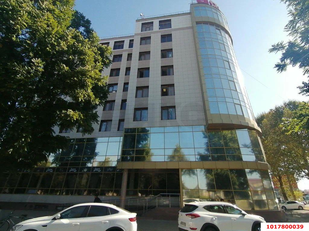 Фото №1: Офисное помещение 2442&nbsp;м², 2/8&nbsp;эт. - Краснодар, Карасунский внутригородской округ, мкр. Хлопчато-бумажный Комбинат, ул. Сормовская, 5/7
