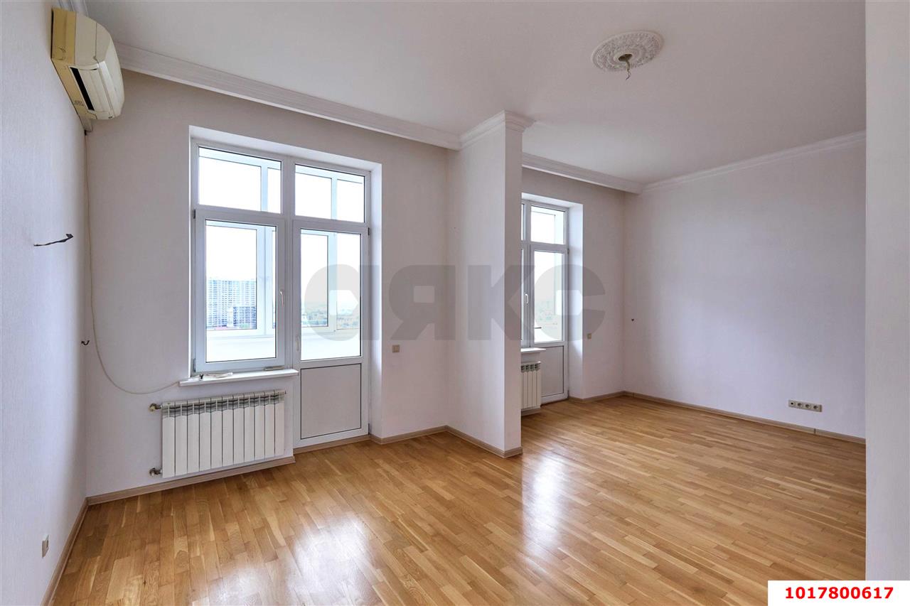 Фото №9: 3-комнатная квартира 160&nbsp;м², 15/16&nbsp;эт. - Краснодар, Западный внутригородской округ, мкр. Кожзавод, ул. Володи Головатого, 109