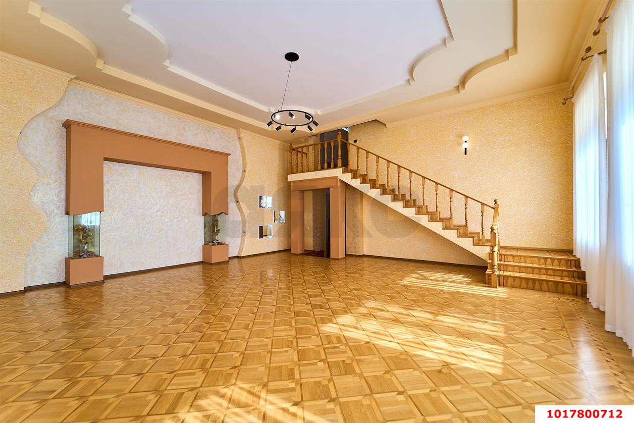Фото №15: Дом 320&nbsp;м² + 3.89&nbsp;сот., 3&nbsp;эт. - Краснодар, Центральный внутригородской округ, мкр. Дубинка, пр-д Полины Осипенко