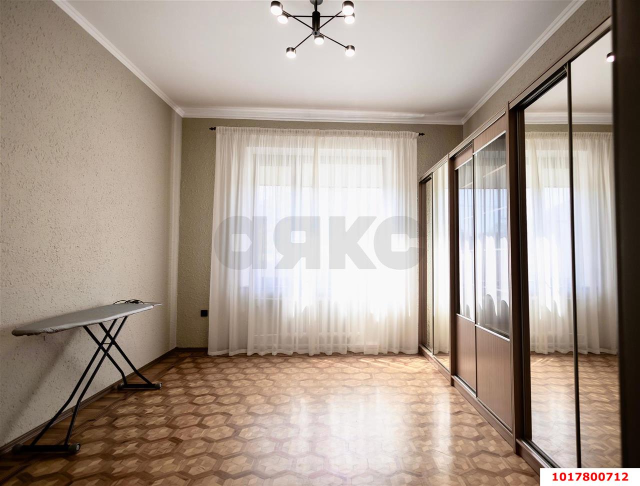 Фото №8: Дом 320&nbsp;м² + 3.89&nbsp;сот., 3&nbsp;эт. - Краснодар, Центральный внутригородской округ, мкр. Дубинка, пр-д Полины Осипенко