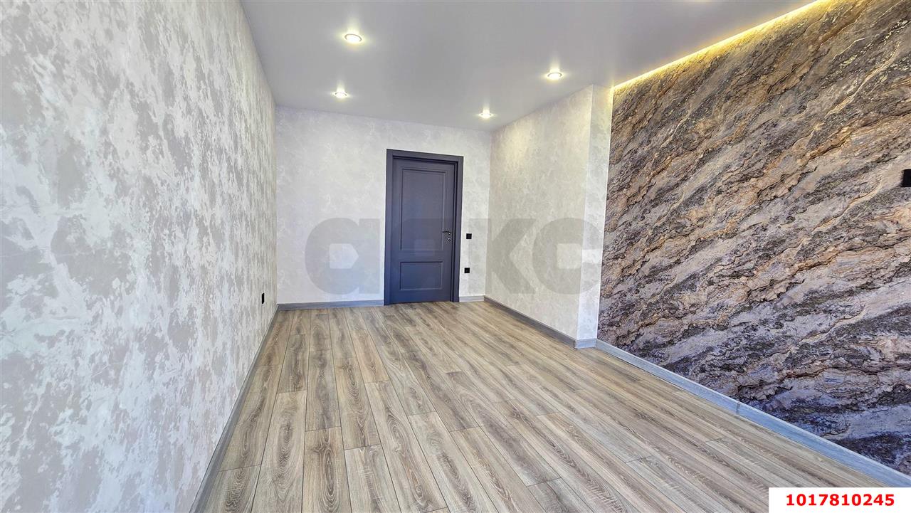 Фото №2: 1-комнатная квартира 46&nbsp;м², 4/22&nbsp;эт. - Краснодар, Карасунский внутригородской округ, мкр. Гидростроителей, пр-кт имени писателя Знаменского, 9к2