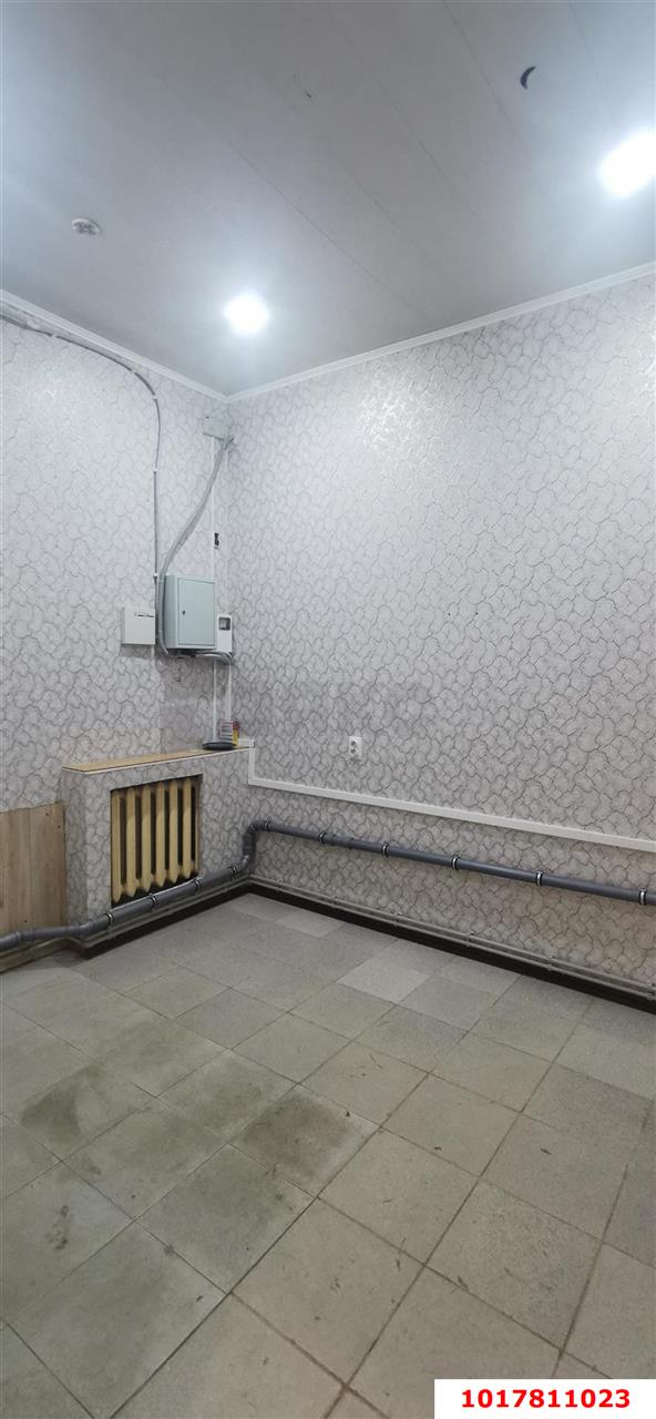 Фото №9: Торговое помещение 39&nbsp;м², 1/1&nbsp;эт. - Горячий Ключ, мкр. Администрация, ул. Ленина, 214А