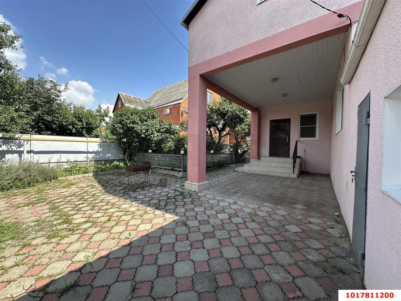 Фото №16: Дом 259&nbsp;м² + 4.42&nbsp;сот., 2&nbsp;эт. - Краснодар, Прикубанский внутригородской округ, Калинино, мкр. Завод Радиоизмерительных Приборов, б-р Строителей, 31