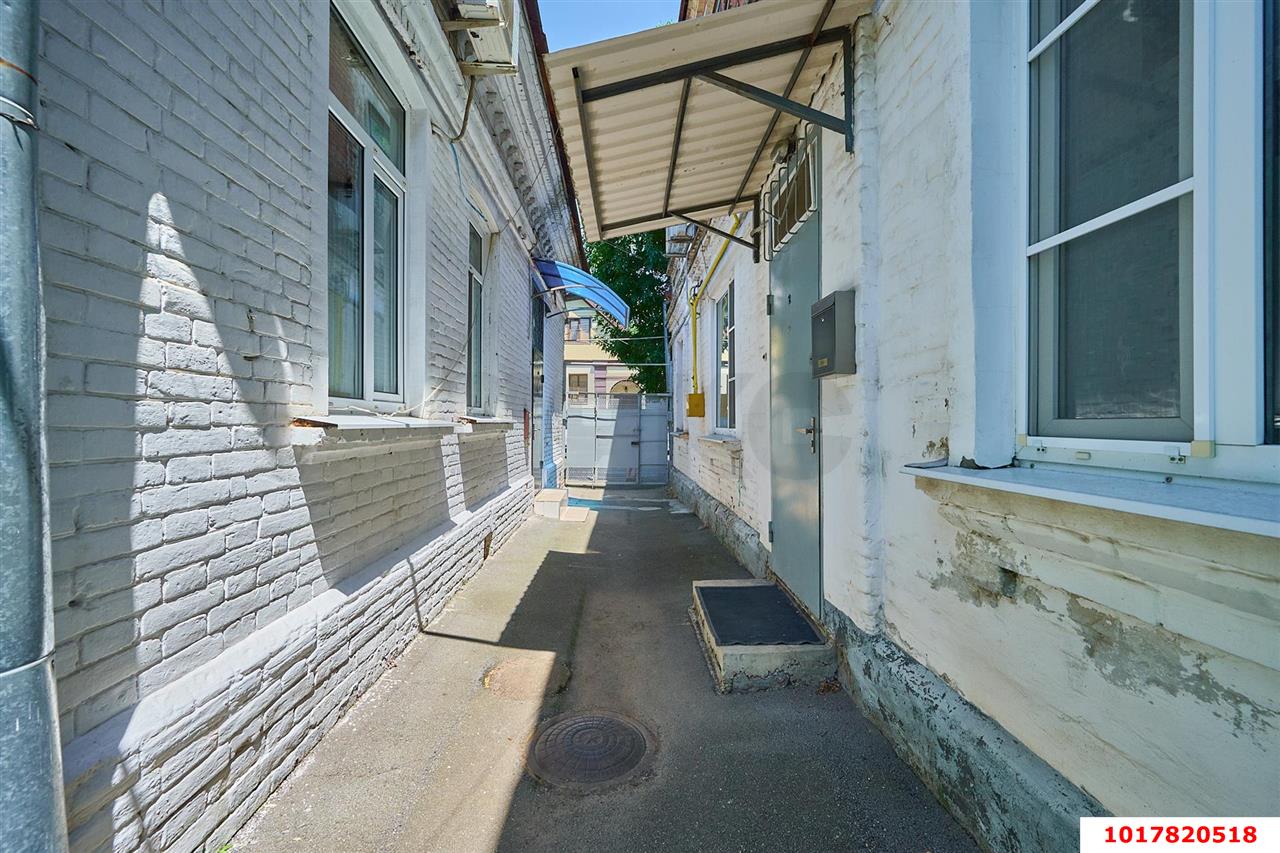 Фото №9: Студия 13&nbsp;м², 1/1&nbsp;эт. - Краснодар, Центральный внутригородской округ, мкр. Центральный, ул. Пашковская, 106