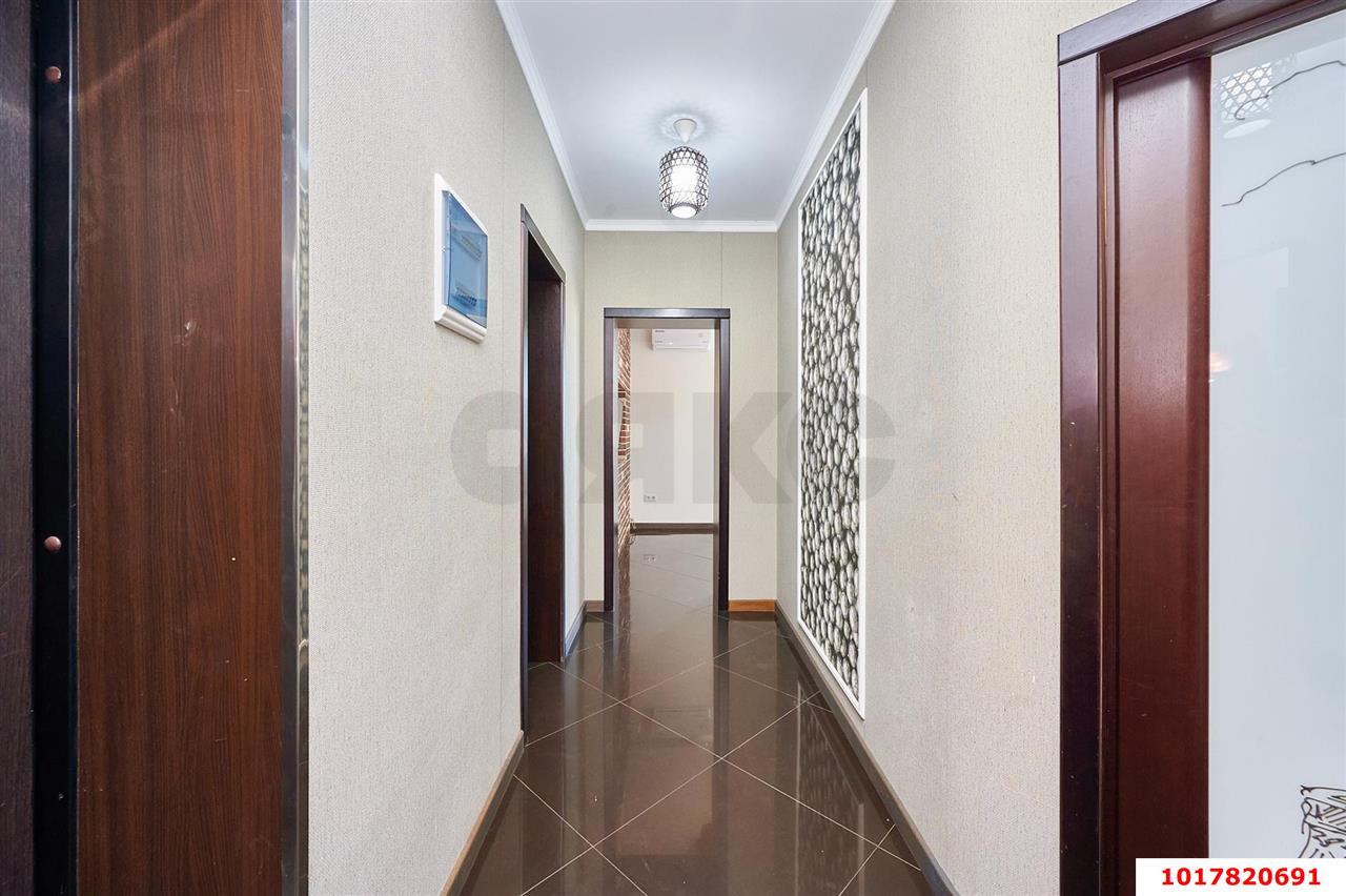 Фото №8: 4-комнатная квартира 102&nbsp;м², 4/4&nbsp;эт. - Знаменский, Карасунский внутригородской округ, мкр. жилой комплекс Первомайский, ул. Первомайская, 36/4