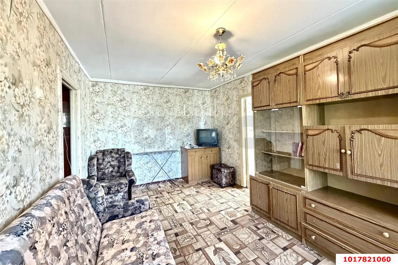 Фото №2: 2-комнатная квартира 44&nbsp;м², 5/5&nbsp;эт. - Краснодар, Центральный внутригородской округ, мкр. Черёмушки, ул. Ставропольская, 222