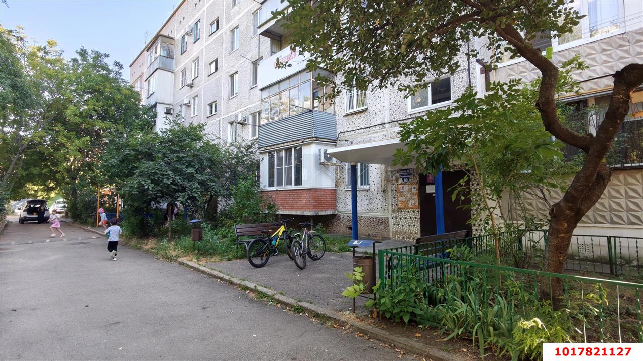 Фото №1: 2-комнатная квартира 51&nbsp;м², 3/5&nbsp;эт. - Краснодар, Прикубанский внутригородской округ, мкр. Круглик, ул. Передовая, 80