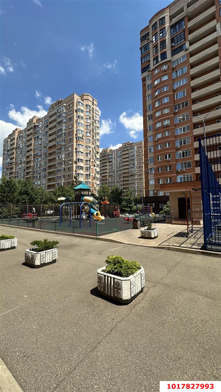 Фото №10: Студия 40&nbsp;м², 12/17&nbsp;эт. - Краснодар, Прикубанский внутригородской округ, Фестивальный, Солнечный, мкр. ЖК Янтарный 3, пр-кт имени Константина Образцова, 4к1