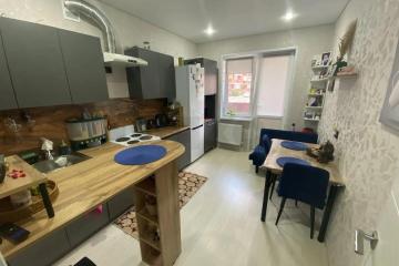 Фото №1: 1-комнатная квартира 34 м², 1/5 эт. - Новая Адыгея, мкр. жилой комплекс Родной Дом, ул. Бжегокайская, 31/7