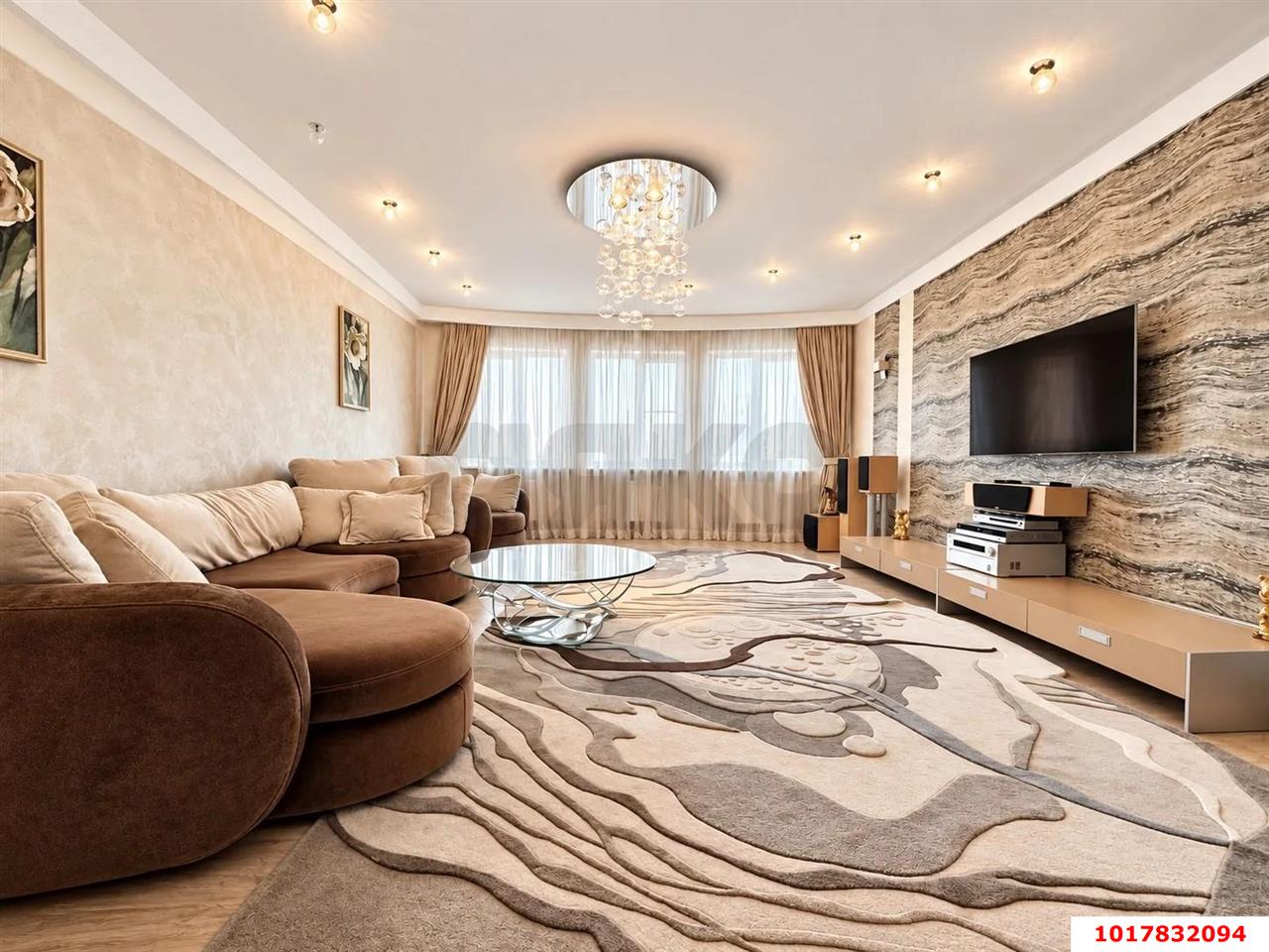 Фото №3: 3-комнатная квартира 120&nbsp;м², 8/21&nbsp;эт. - Краснодар, Прикубанский внутригородской округ, Школьный, Круглик, мкр. жилой комплекс Версаль, ул. Черниговская, 1