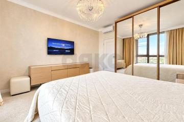 Фото №1: 3-комнатная квартира 120&nbsp;м², 8/21&nbsp;эт. - Краснодар, мкр. жилой комплекс Версаль, ул. Черниговская, 1