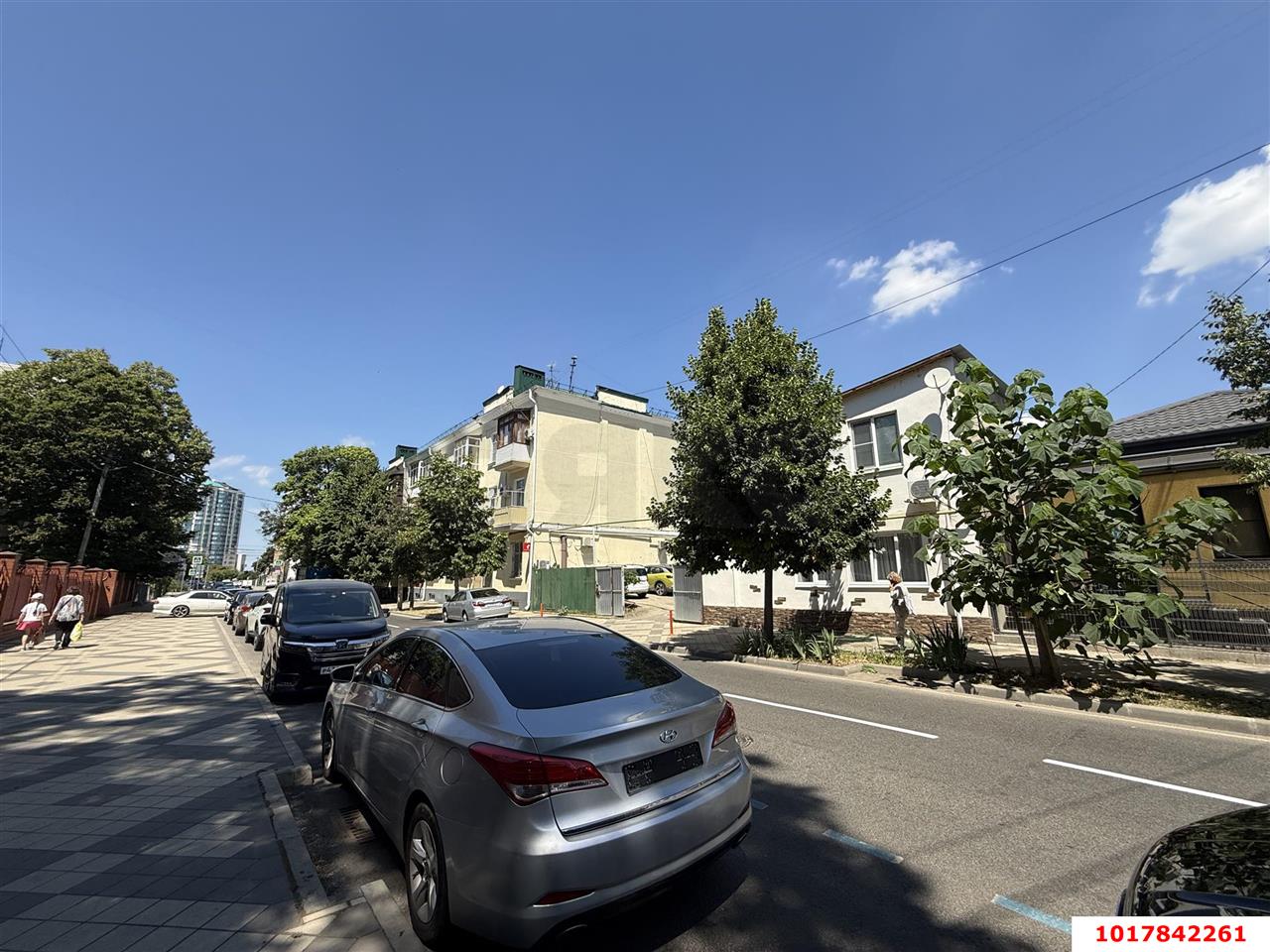 Фото №1: Торговое помещение 41&nbsp;м², 1/1&nbsp;эт. - Краснодар, Западный внутригородской округ, мкр. Центральный, ул. Орджоникидзе, 21