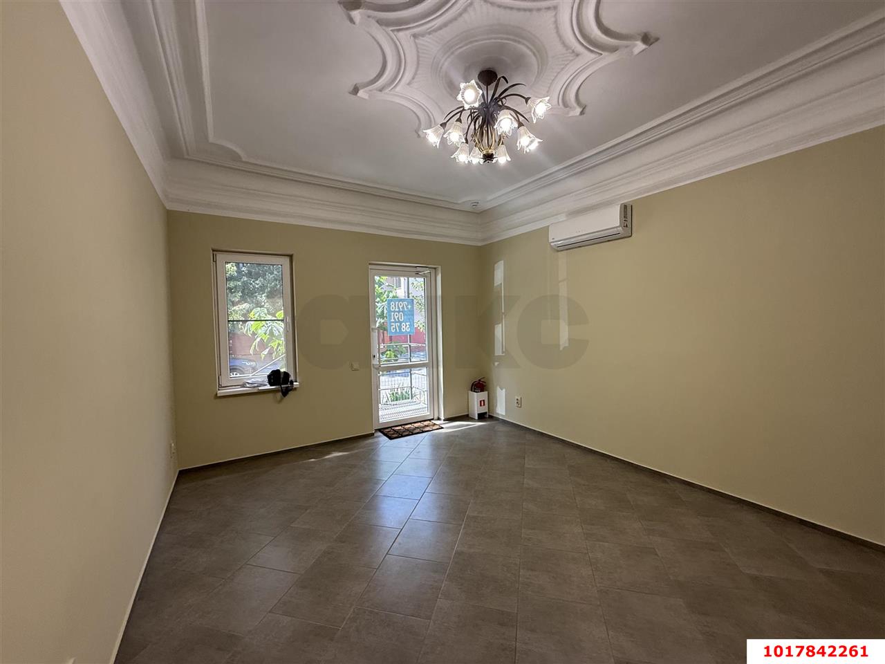Фото №7: Торговое помещение 41&nbsp;м², 1/1&nbsp;эт. - Краснодар, Западный внутригородской округ, мкр. Центральный, ул. Орджоникидзе, 21