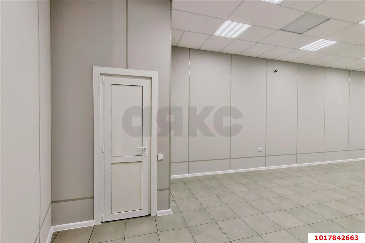 Фото №17: Торговое помещение 175&nbsp;м², 1/1&nbsp;эт. - Краснодар, Карасунский внутригородской округ, мкр. Камвольно-суконный Комбинат, ул. Уральская, 83А
