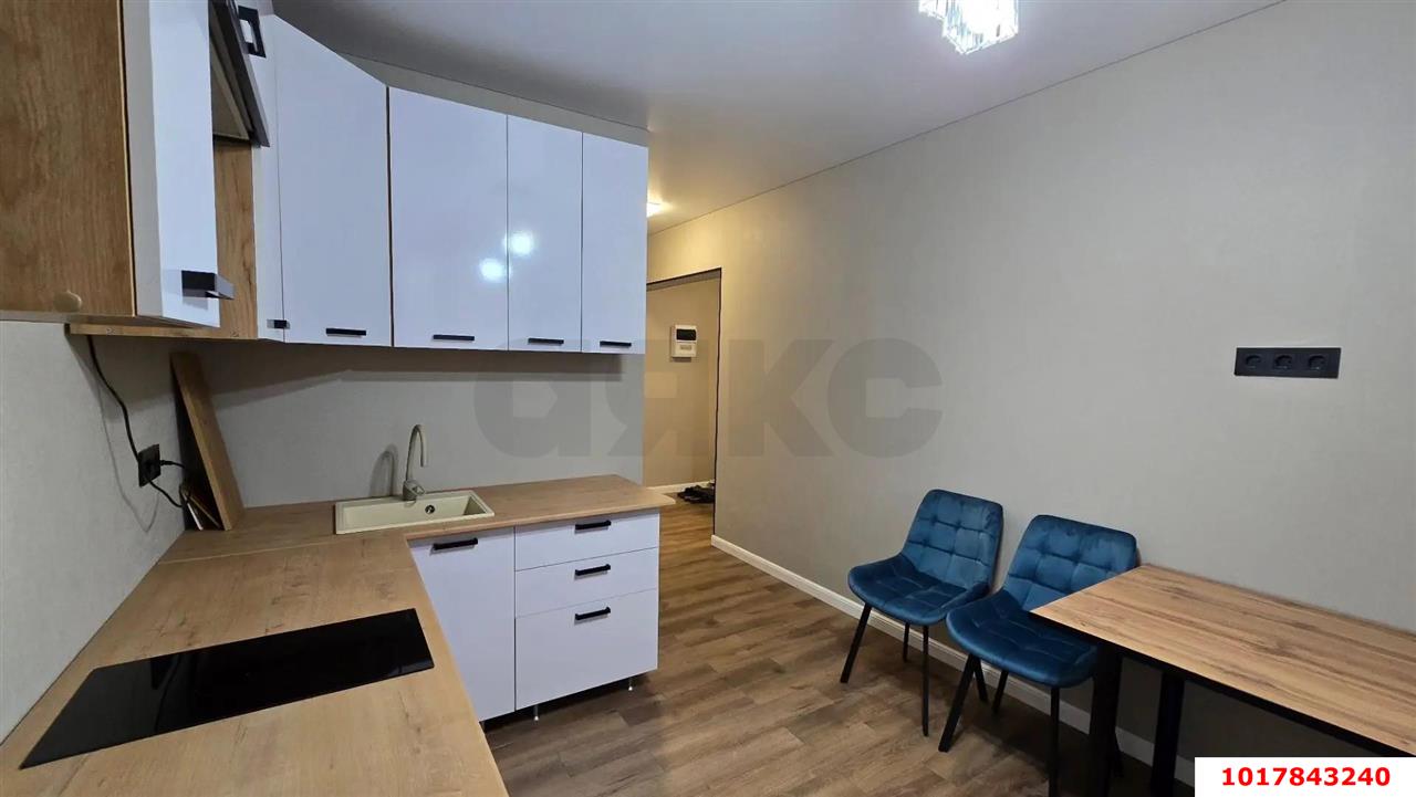 Фото №3: 2-комнатная квартира 62&nbsp;м², 2/17&nbsp;эт. - Краснодар, Прикубанский внутригородской округ, имени Петра Метальникова, мкр. жилой комплекс Победа-2, ул. Цезаря Куникова, 35