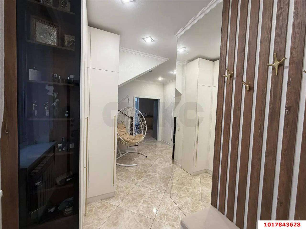 Фото №9: Дом 125&nbsp;м² + 4&nbsp;сот., 2&nbsp;эт. - Краснодар, Прикубанский внутригородской округ, мкр. Тихая Поляна, ул. Писателя В.П. Неподобы, 62