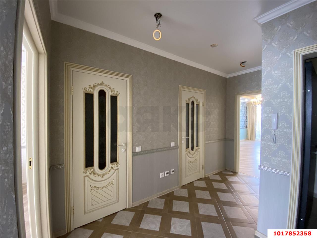Фото №11: 2-комнатная квартира 75&nbsp;м², 11/21&nbsp;эт. - Краснодар, Карасунский внутригородской округ, Пашковский, мкр. жилой комплекс Империал, ул. Бородинская, 137/1