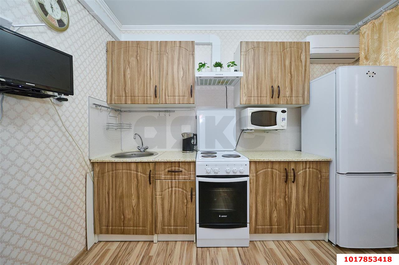 Фото №2: 1-комнатная квартира 43&nbsp;м², 6/17&nbsp;эт. - Краснодар, Прикубанский внутригородской округ, Музыкальный, ЖК Времена Года, мкр. имени Петра Метальникова, ул. Петра Метальникова, 5к1