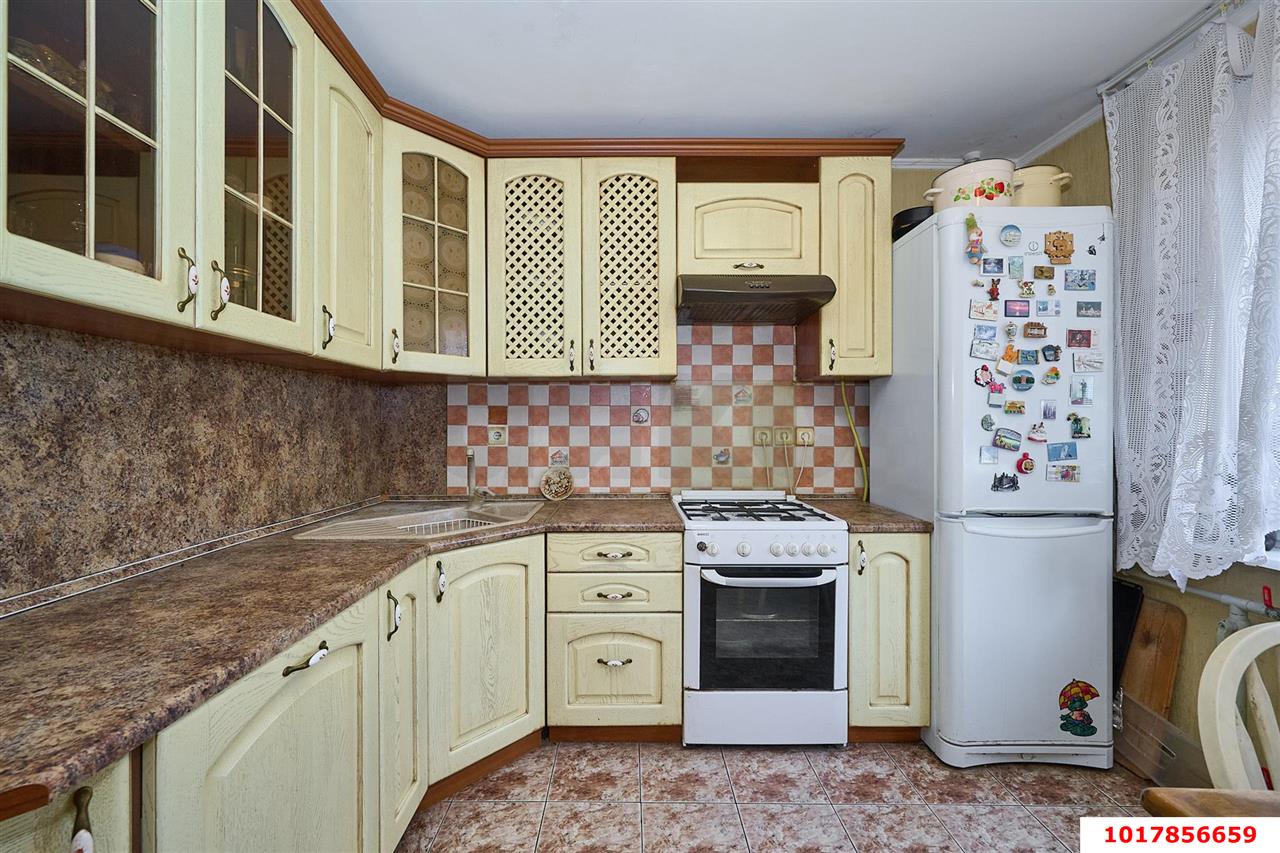 Фото №5: 4-комнатная квартира 87&nbsp;м², 8/11&nbsp;эт. - Краснодар, Западный внутригородской округ, мкр. Центральный, ул. Севастопольская, 2
