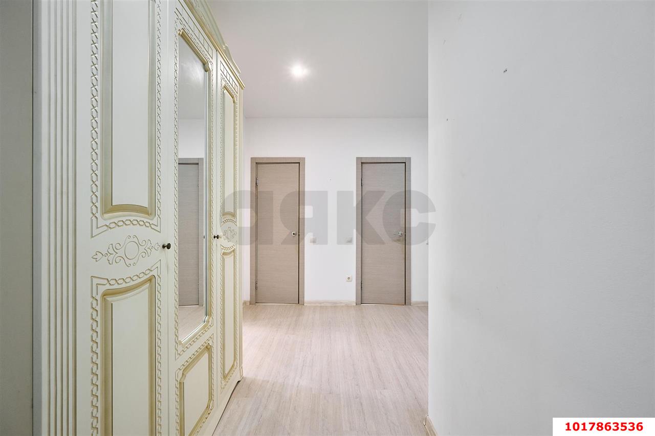 Фото №12: 2-комнатная квартира 70&nbsp;м², 2/18&nbsp;эт. - Краснодар, Прикубанский внутригородской округ, Панорама, мкр. ЖК Керченский, ул. им. Героя Сарабеева В.И., 3