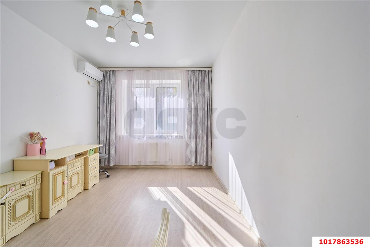 Фото №6: 2-комнатная квартира 70&nbsp;м², 2/18&nbsp;эт. - Краснодар, Прикубанский внутригородской округ, Панорама, мкр. ЖК Керченский, ул. им. Героя Сарабеева В.И., 3