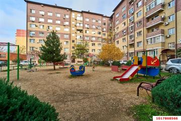 Фото №1: 1-комнатная квартира 37 м², 1/8 эт. - Краснодар, мкр. Молодёжный, ул. Душистая, 50