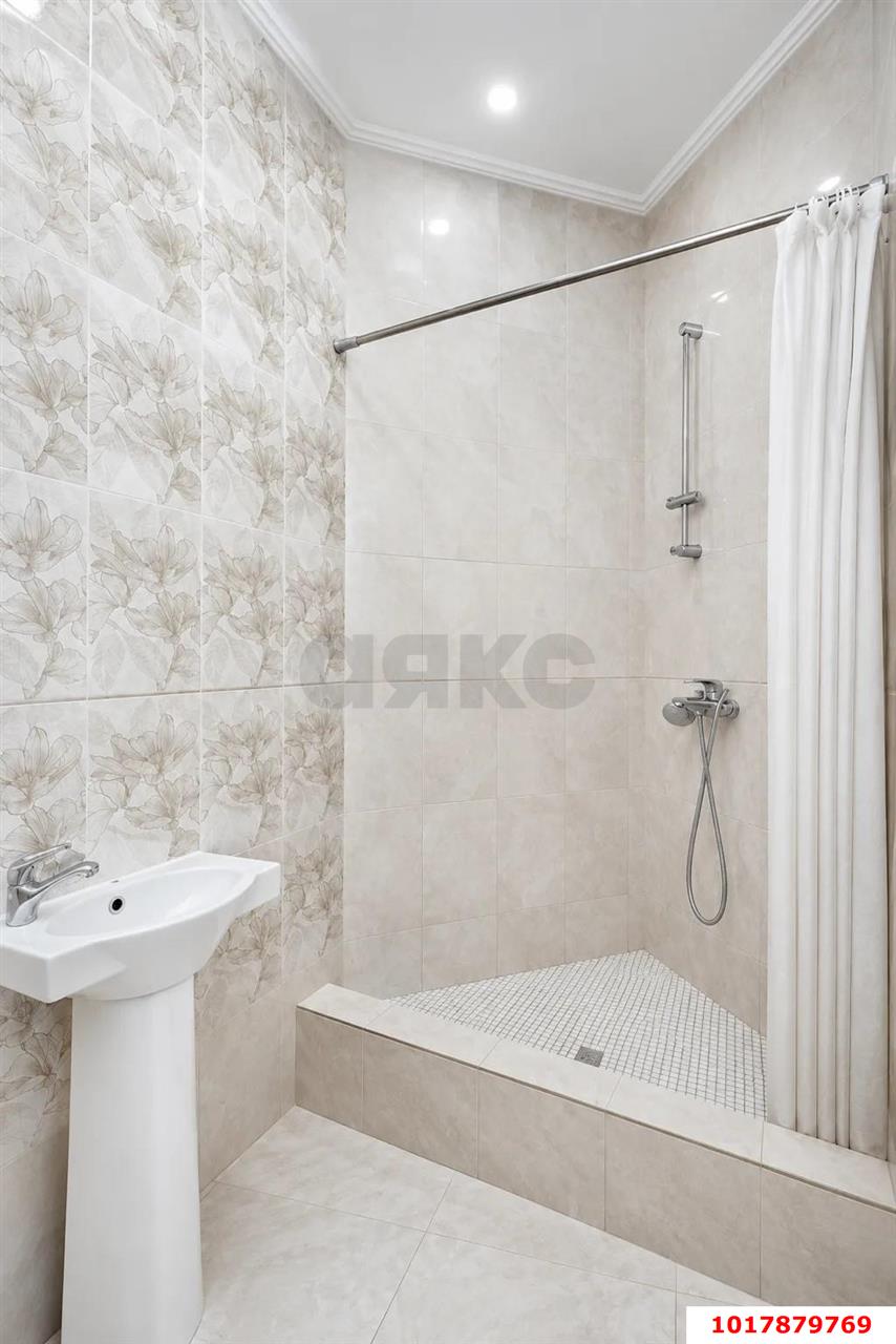 Фото №12: 3-комнатная квартира 118&nbsp;м², 2/23&nbsp;эт. - Краснодар, Западный внутригородской округ, ЖК Новый Город, мкр. Юбилейный, б-р Клары Лучко, 14к3