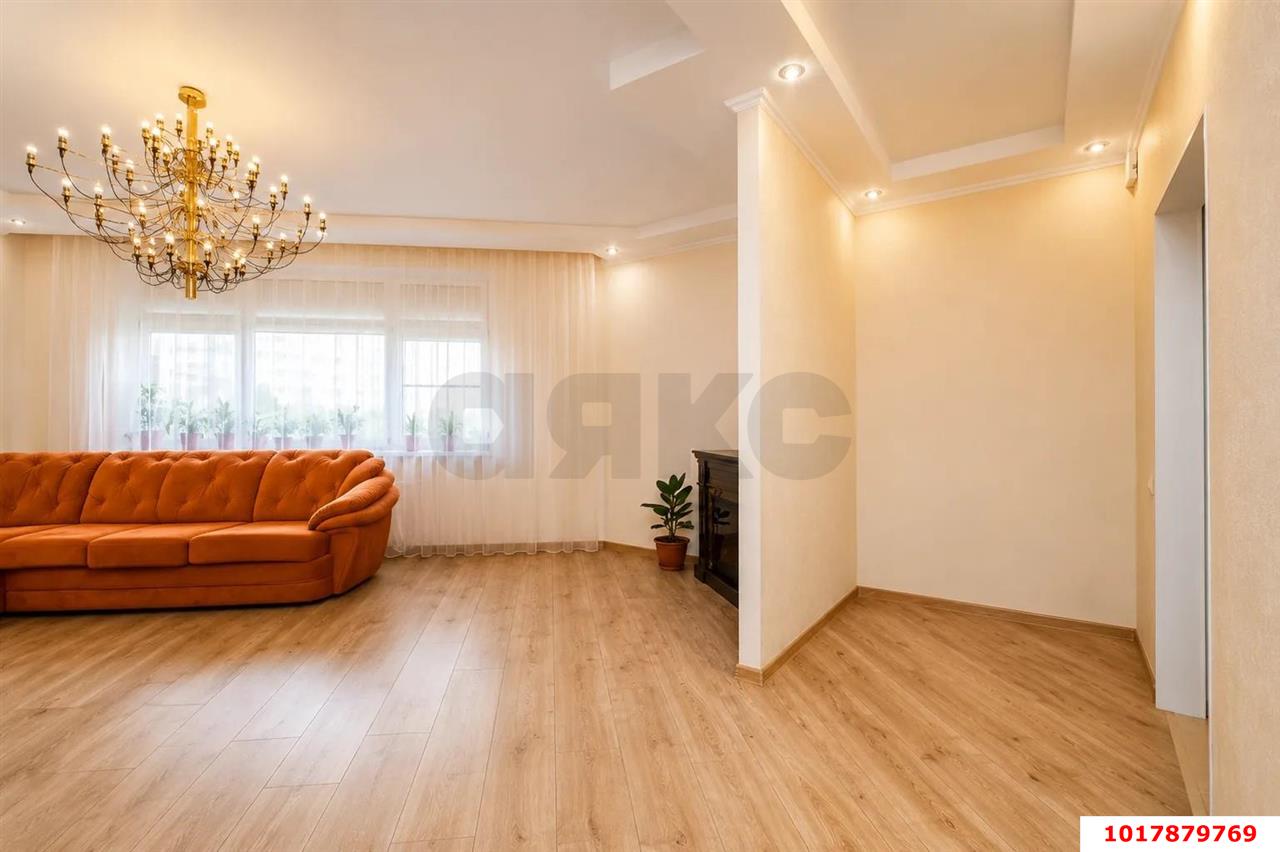 Фото №5: 3-комнатная квартира 118&nbsp;м², 2/23&nbsp;эт. - Краснодар, Западный внутригородской округ, ЖК Новый Город, мкр. Юбилейный, б-р Клары Лучко, 14к3