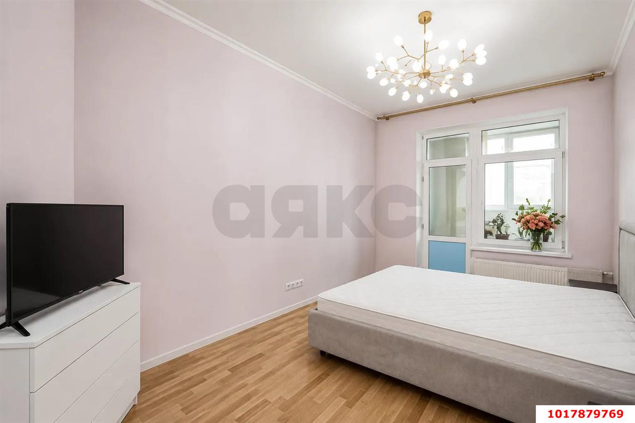 Фото №8: 3-комнатная квартира 118&nbsp;м², 2/23&nbsp;эт. - Краснодар, Западный внутригородской округ, ЖК Новый Город, мкр. Юбилейный, б-р Клары Лучко, 14к3