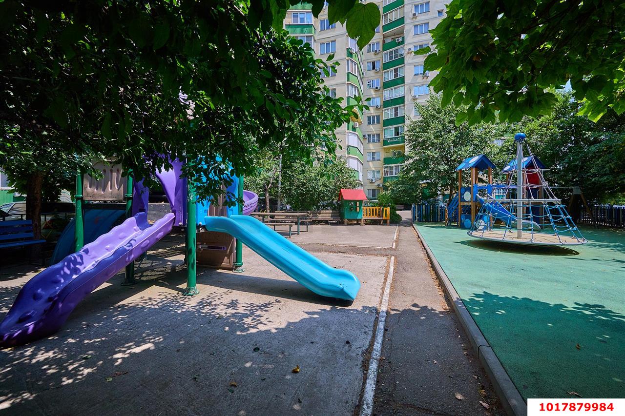 Фото №29: 3-комнатная квартира 200&nbsp;м², 11/12&nbsp;эт. - Краснодар, Прикубанский внутригородской округ, Отделение № 1 совхоза Солнечный, мкр. Фестивальный, ул. Атарбекова, 7