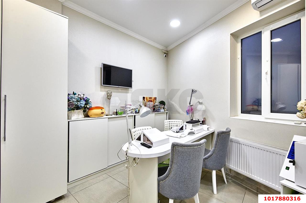 Фото №10: Студия 61&nbsp;м² - Краснодар, Прикубанский внутригородской округ, Панорама, мкр. ЖК Смоленский, ул. Восточно-Кругликовская, 32