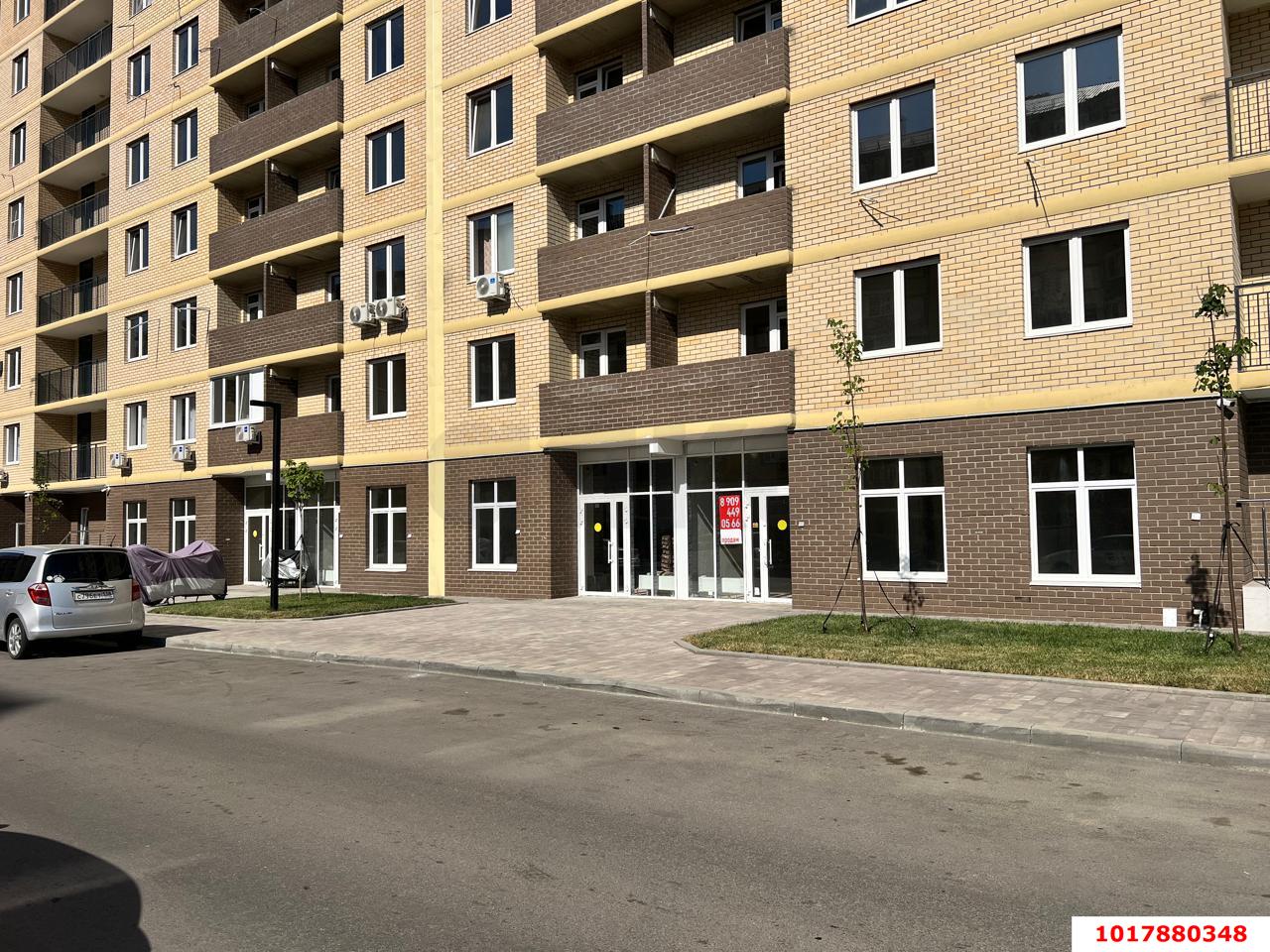 Фото №3: Торговое помещение 64&nbsp;м², 1/16&nbsp;эт. - Краснодар, Прикубанский внутригородской округ, мкр. жилой комплекс Дыхание, ул. Лётчика Позднякова, 2к28