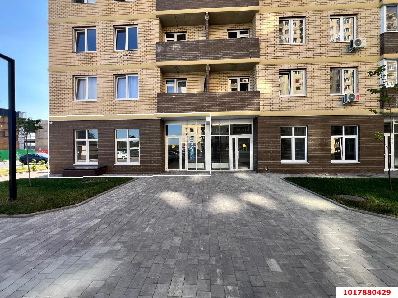 Фото №1: Торговое помещение 64&nbsp;м², 1/16&nbsp;эт. - Краснодар, Прикубанский внутригородской округ, мкр. жилой комплекс Дыхание, ул. Лётчика Позднякова, 2к28