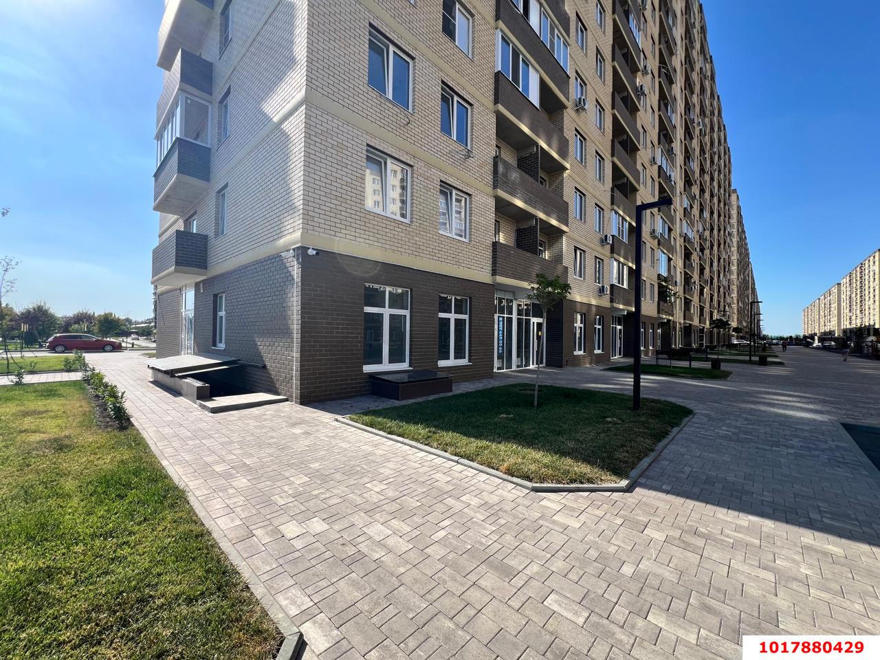 Фото №6: Торговое помещение 64&nbsp;м², 1/16&nbsp;эт. - Краснодар, Прикубанский внутригородской округ, мкр. жилой комплекс Дыхание, ул. Лётчика Позднякова, 2к28