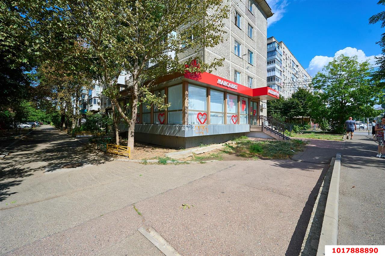 Фото №18: 3-комнатная квартира 61&nbsp;м², 2/5&nbsp;эт. - Краснодар, Центральный внутригородской округ, мкр. Центральный, ул. Леваневского, 191