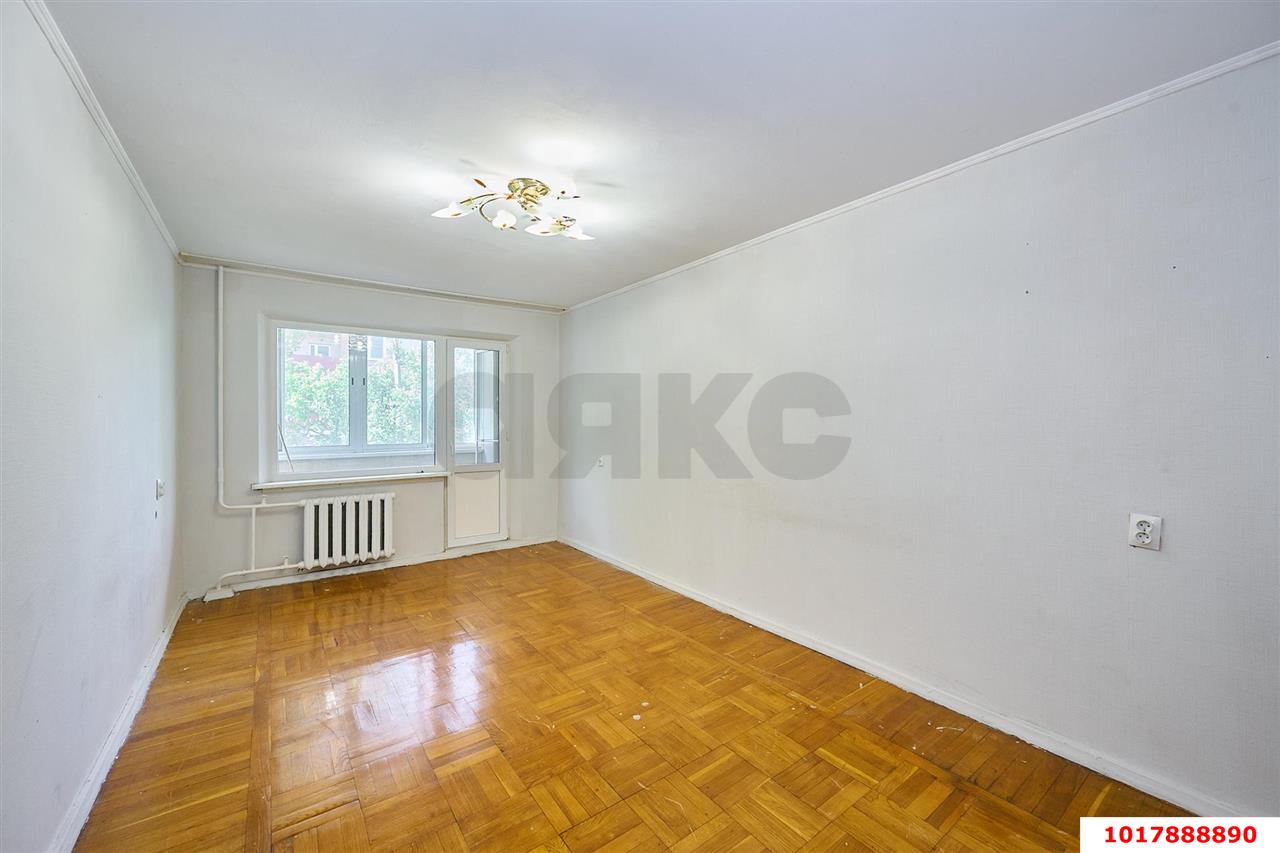 Фото №9: 3-комнатная квартира 61&nbsp;м², 2/5&nbsp;эт. - Краснодар, Центральный внутригородской округ, мкр. Центральный, ул. Леваневского, 191