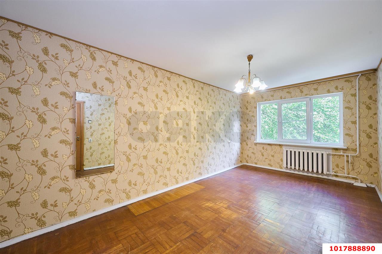 Фото №5: 3-комнатная квартира 61&nbsp;м², 2/5&nbsp;эт. - Краснодар, Центральный внутригородской округ, мкр. Центральный, ул. Леваневского, 191