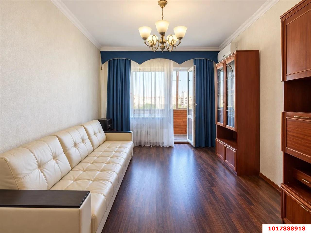 Фото №6: 3-комнатная квартира 80&nbsp;м², 10/10&nbsp;эт. - Краснодар, Западный внутригородской округ, мкр. Юбилейный, пр-кт Чекистов, 13